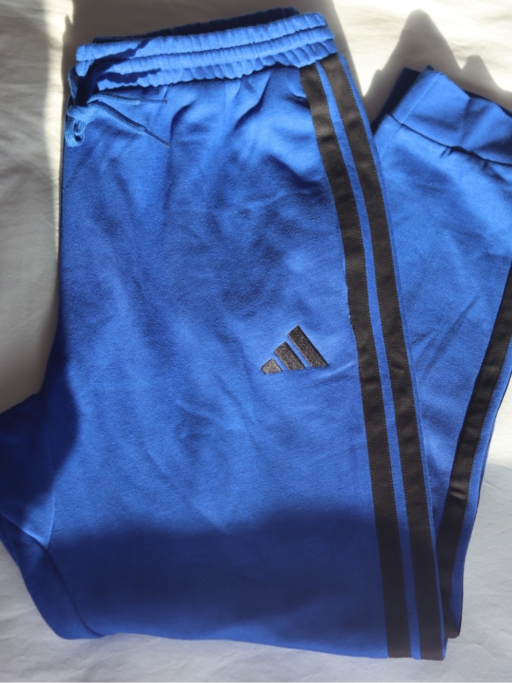 ADIDAS SWEATS